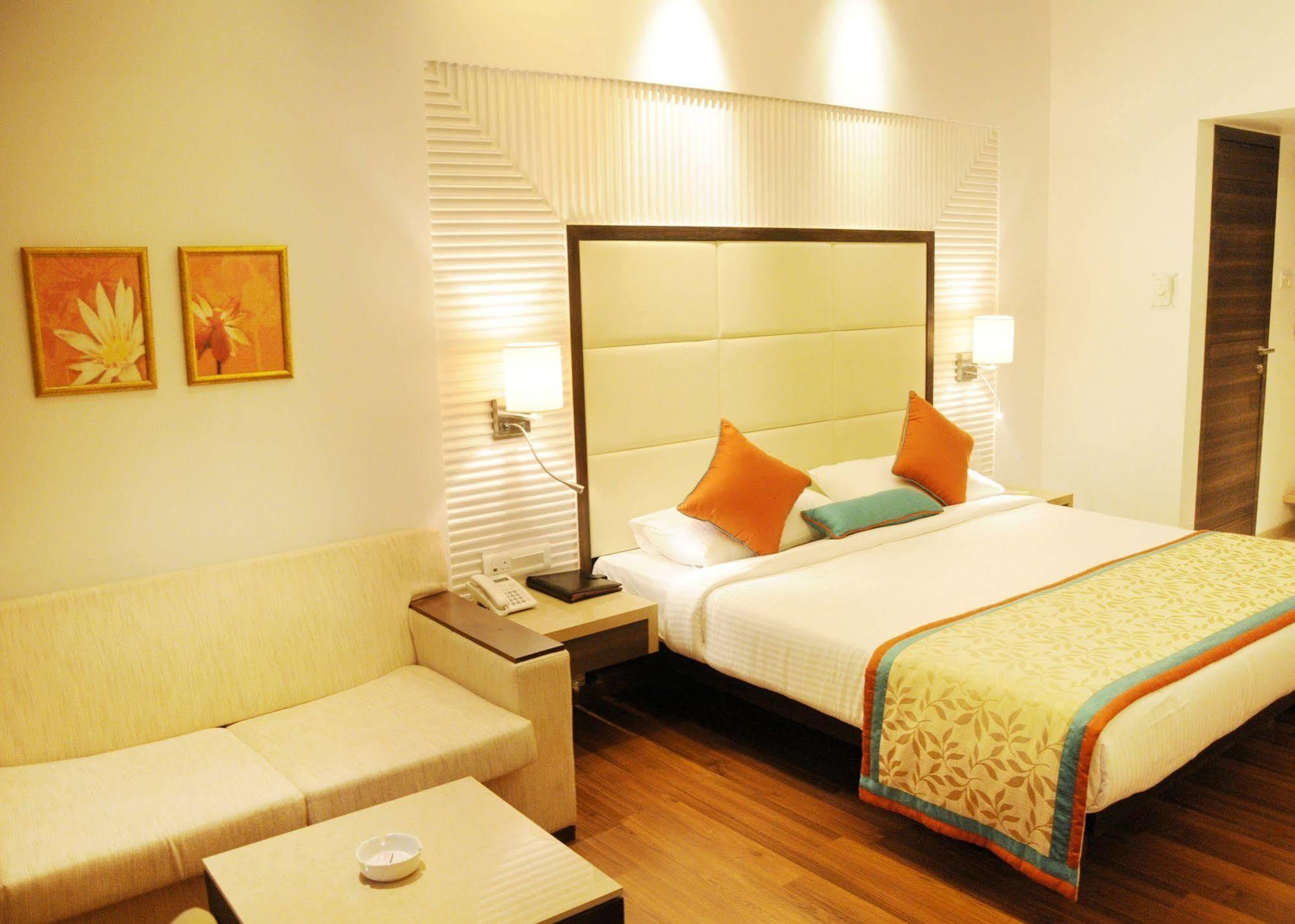 Hotel Moti Mahal Mangaluru Exterior foto