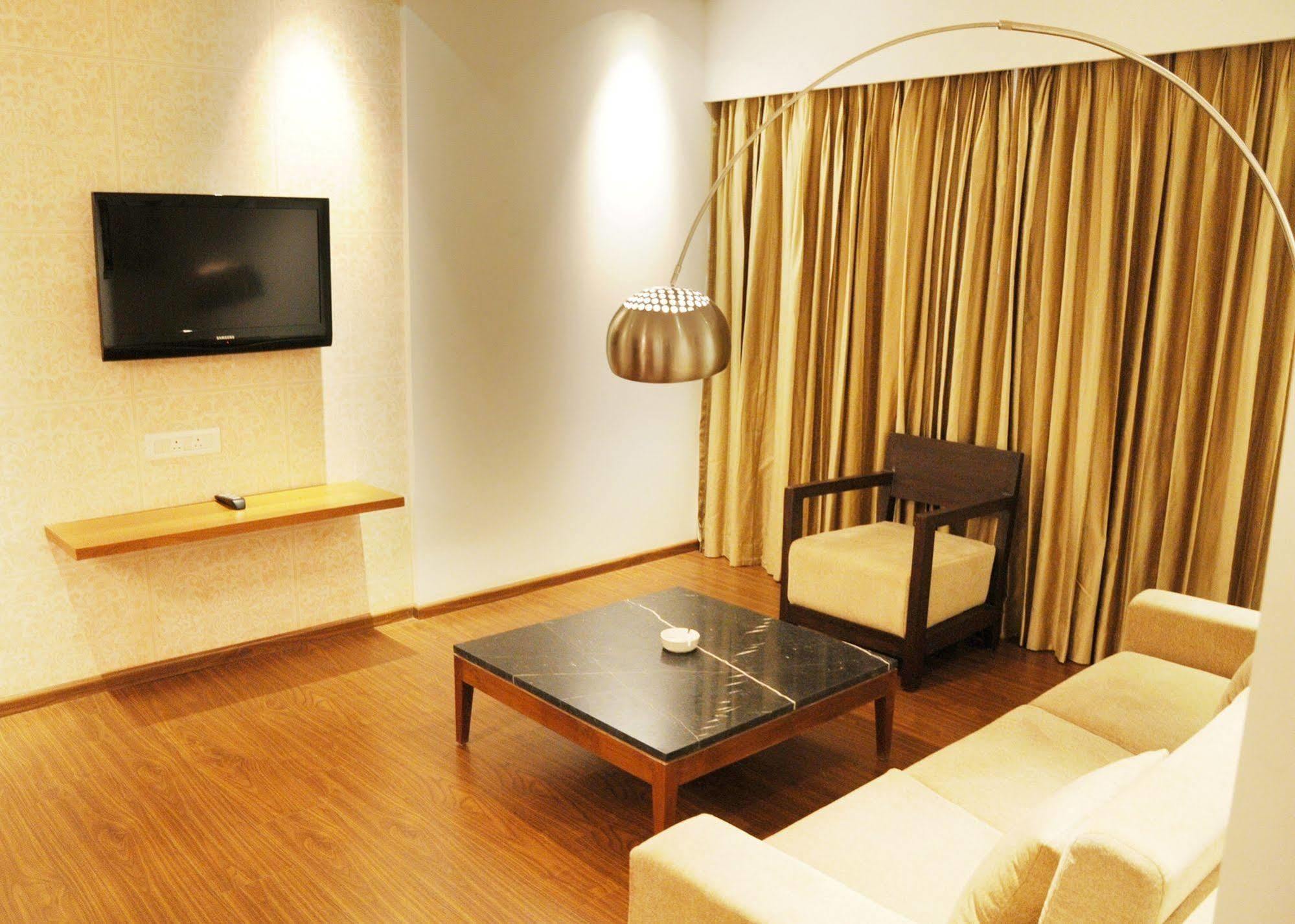 Hotel Moti Mahal Mangaluru Exterior foto