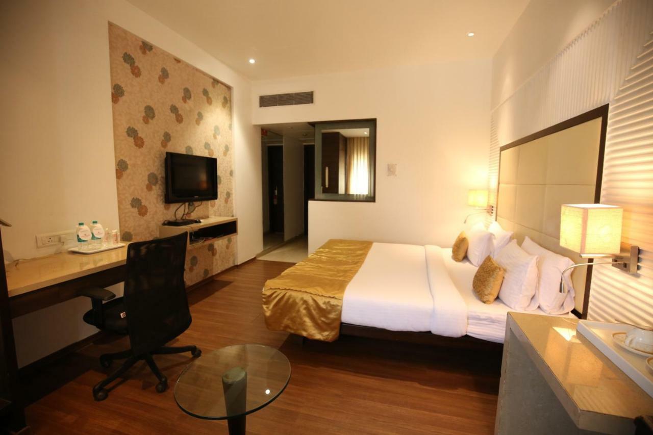 Hotel Moti Mahal Mangaluru Exterior foto