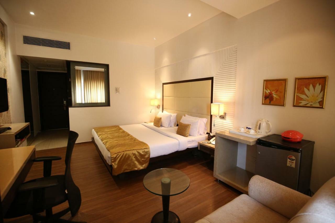 Hotel Moti Mahal Mangaluru Exterior foto