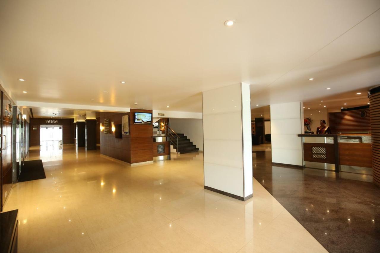 Hotel Moti Mahal Mangaluru Exterior foto