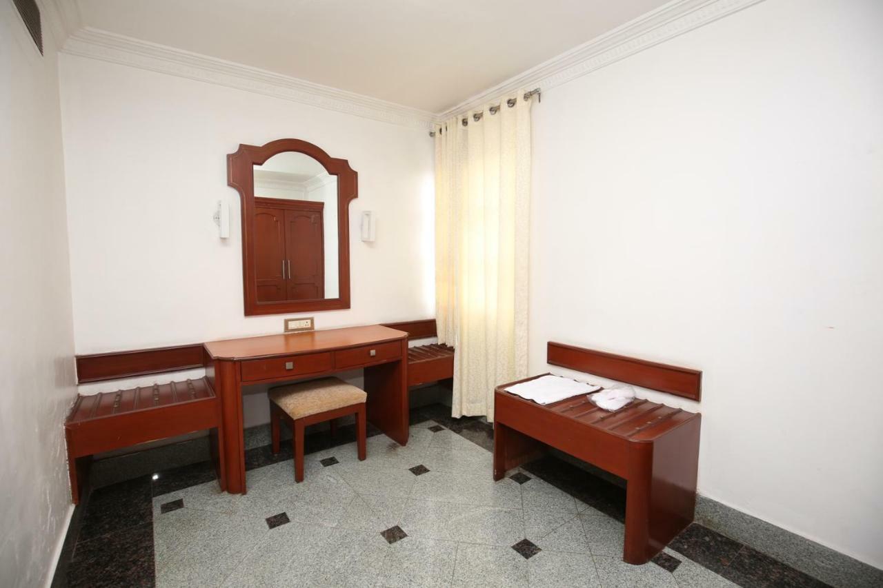 Hotel Moti Mahal Mangaluru Exterior foto