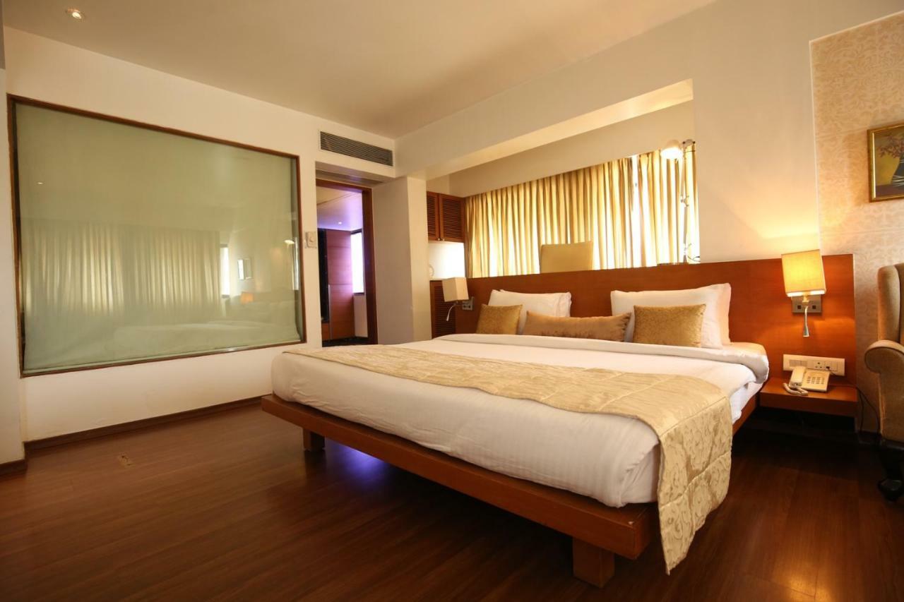 Hotel Moti Mahal Mangaluru Exterior foto